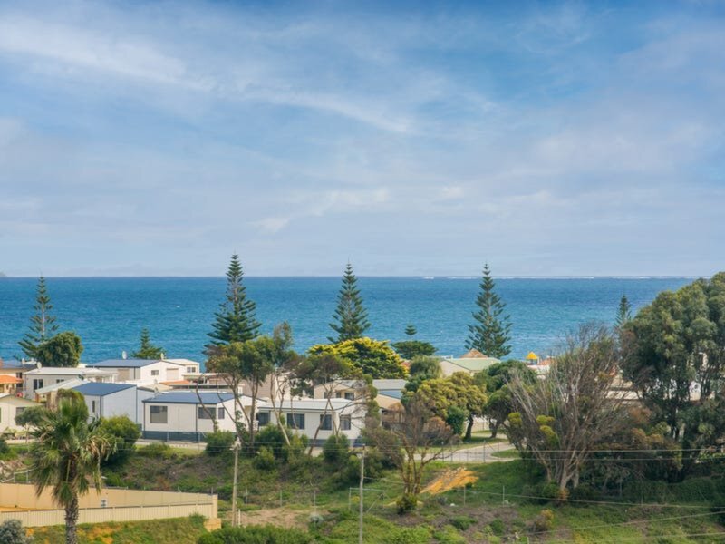 24 Edwards Street, Seabird Sold by Luxury Real Estate Sales - image 1