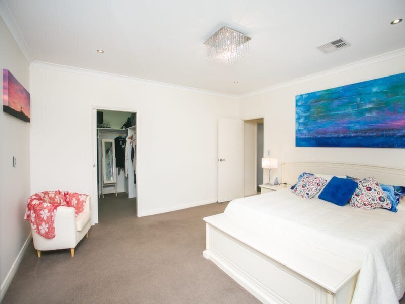 24 Edwards Street, Seabird Sold by Luxury Real Estate Sales - image 1