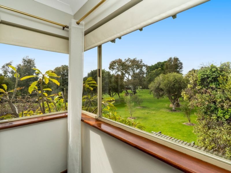 14/244 Mill Point Road, South Perth Sold by Luxury Real Estate Sales - image 1