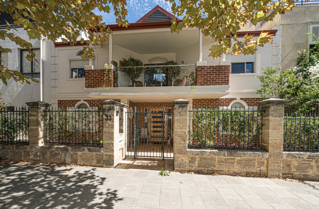 33 Trafalgar Road, East Perth Sold by Luxury Real Estate Sales