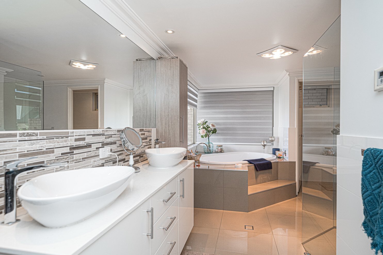 33 Trafalgar Road, East Perth Sold by Luxury Real Estate Sales - image 1