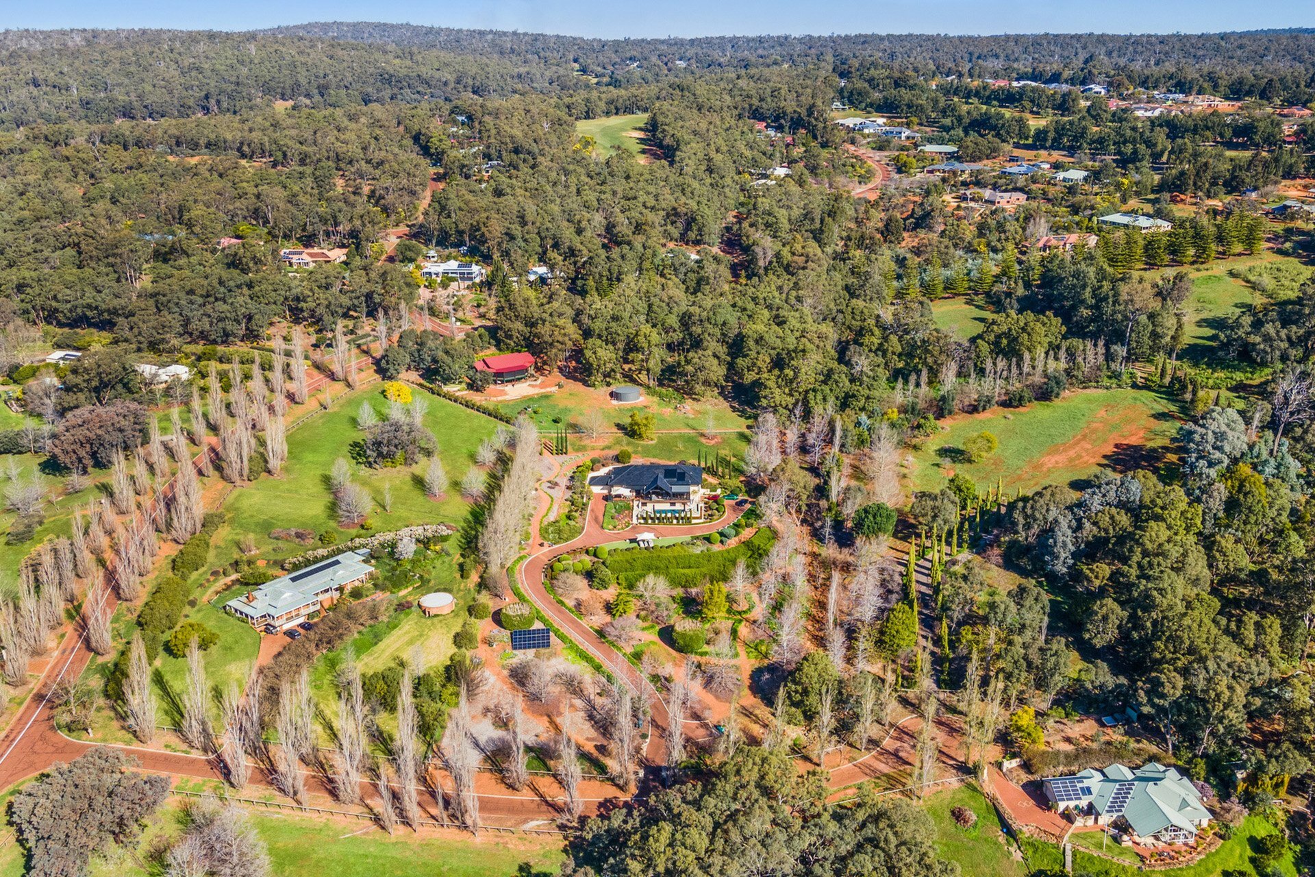 6 Misty Valley View, Roleystone Sold by Luxury Real Estate Sales - image 1